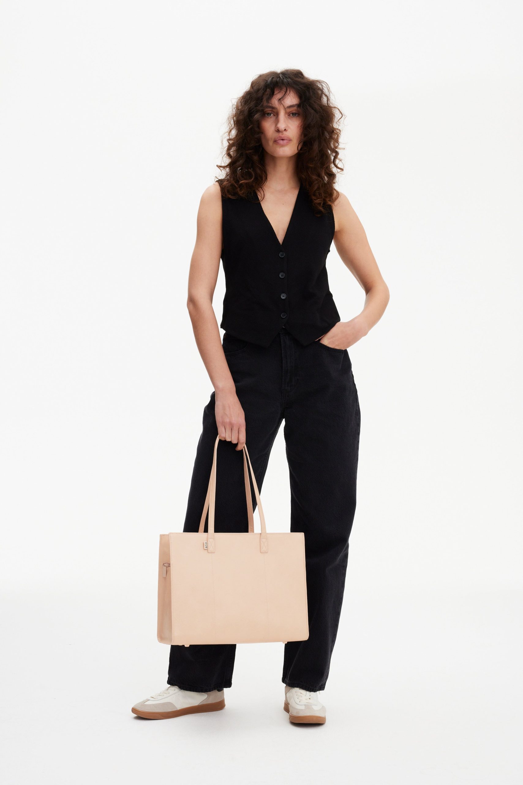 The Work Tote in Beige - Image 6